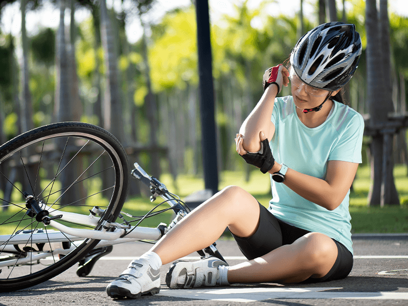 Signs of an Elbow Fracture: Is My Elbow Broken?